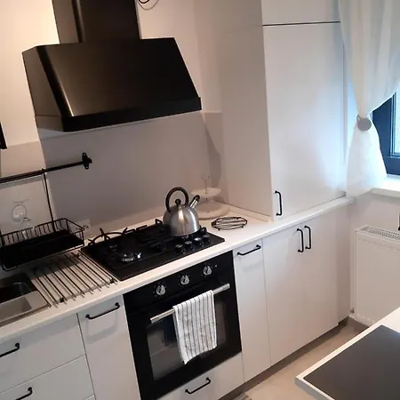 Mia!! Self Check-in! Bukareszt