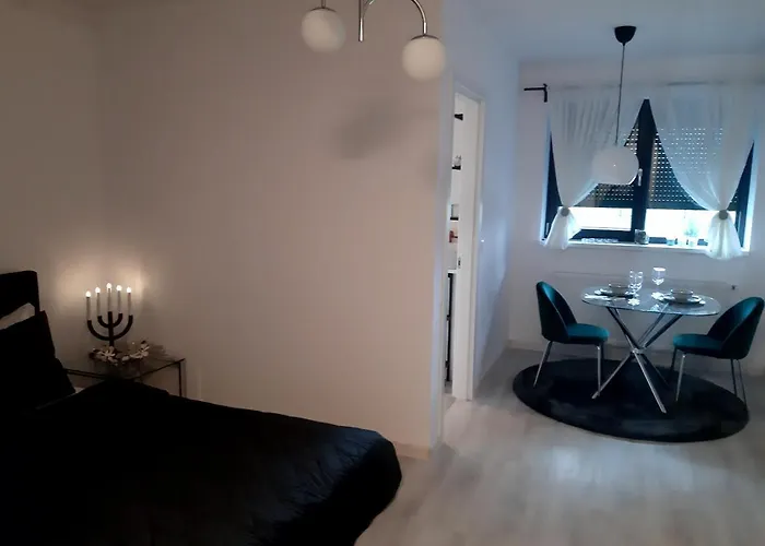 Mia!! Self Check-in! Апартаменти