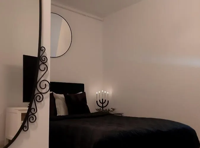 Mia!! Self Check-in! Lejlighed